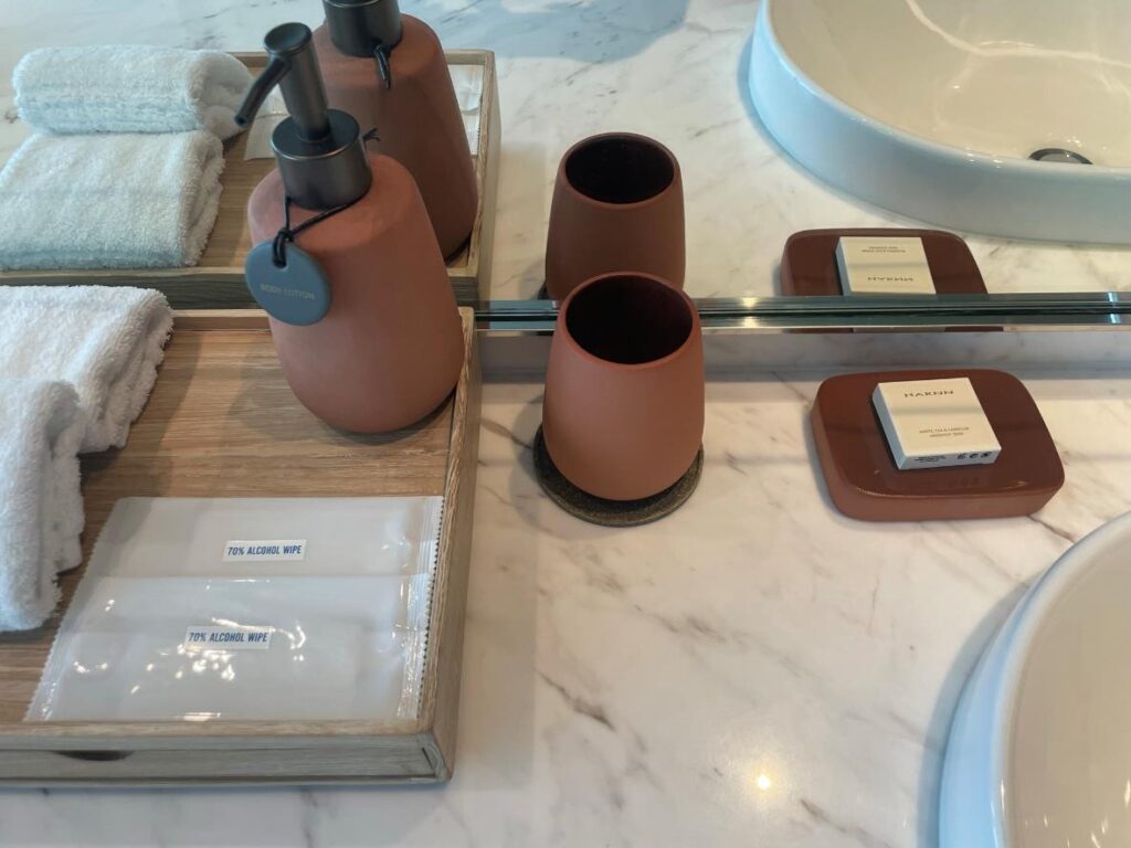 Kimpton Maa laiの洗面台　HARNN