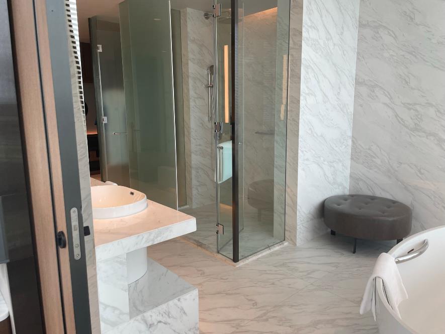 Kimpton Maa laiシャワールーム