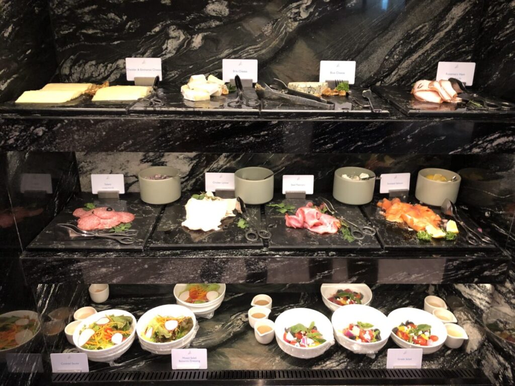 Siam Kempinski　ラウンジ朝食