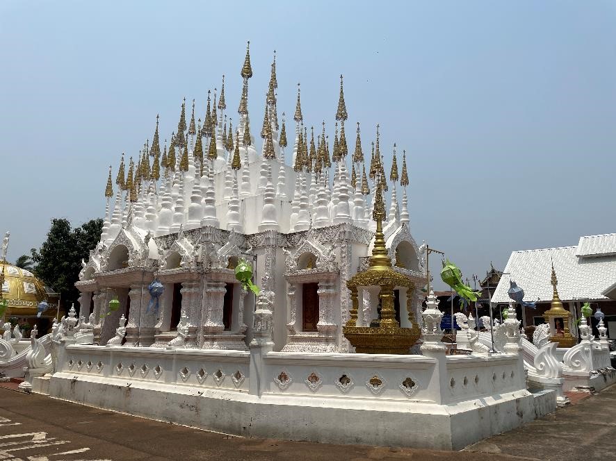 Wat Phong Sunan