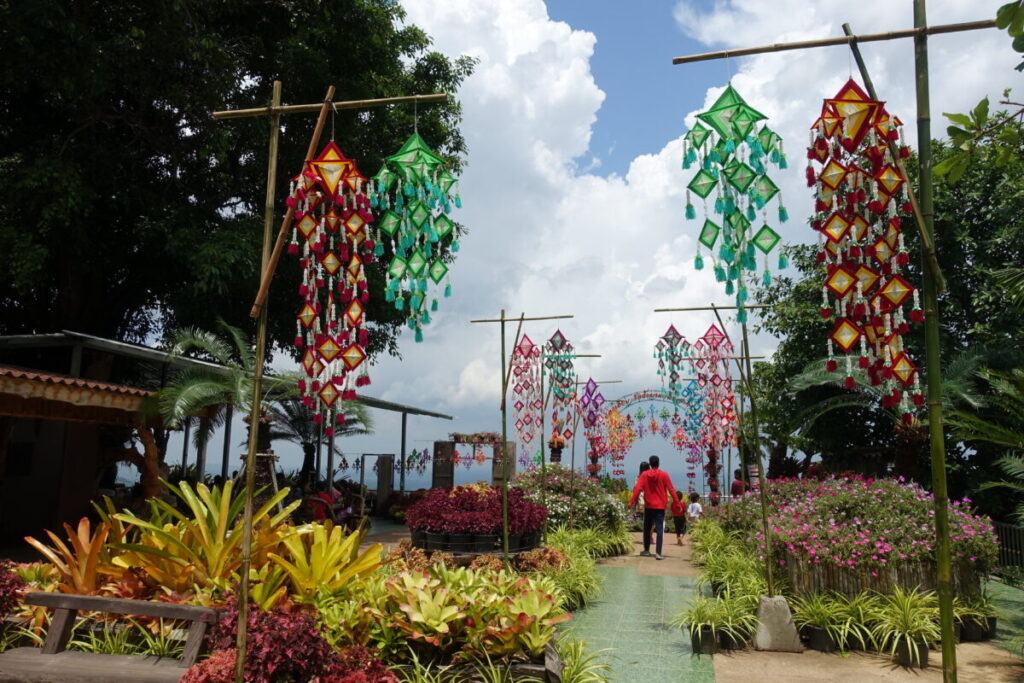 Wat Tham Pha Dean