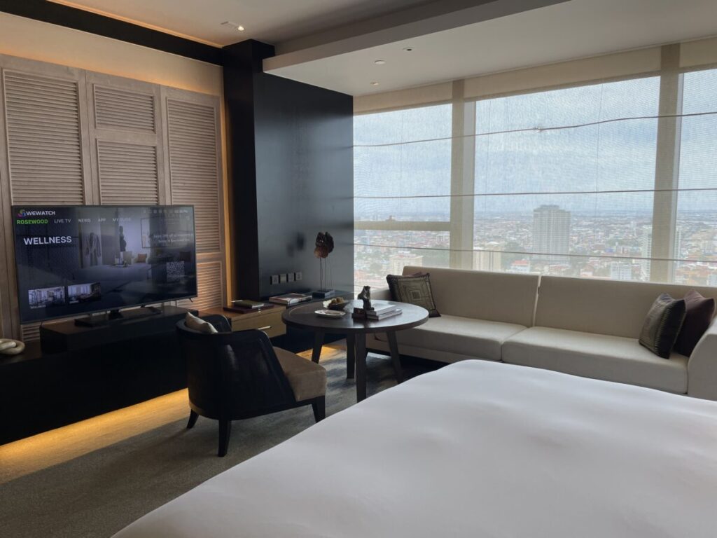 Rosewood Phnom Penh　Executive King Room客室