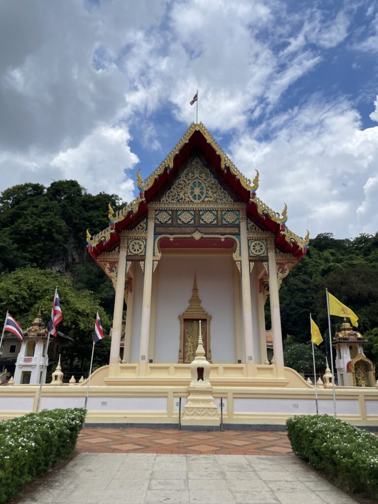 Khunha Sawan Cave