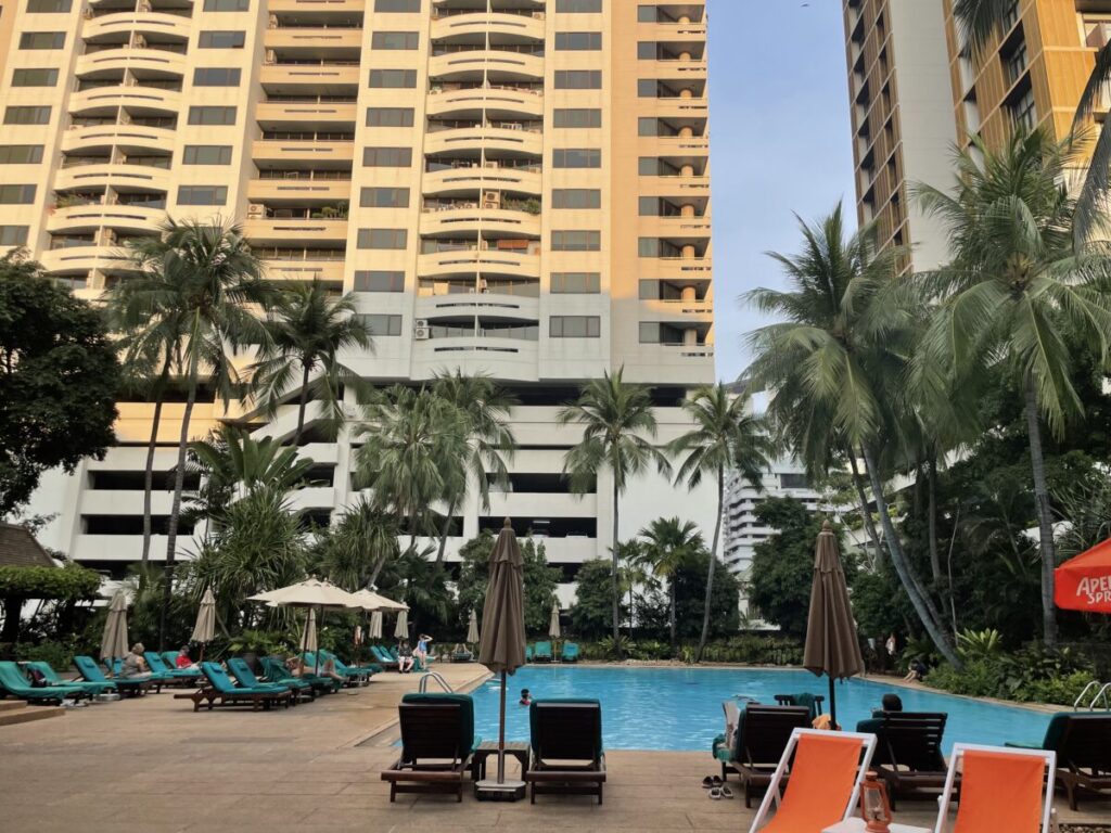 Anantara Siam Bangkok　共用プール