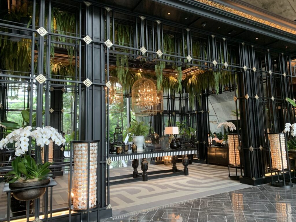 Sindhorn Kempinski Lobby Lounge