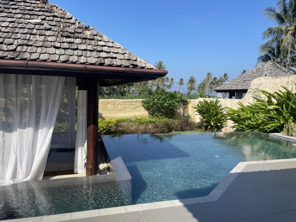 Sheraton Hua Hin Pranburi Villas　ビラ内プール