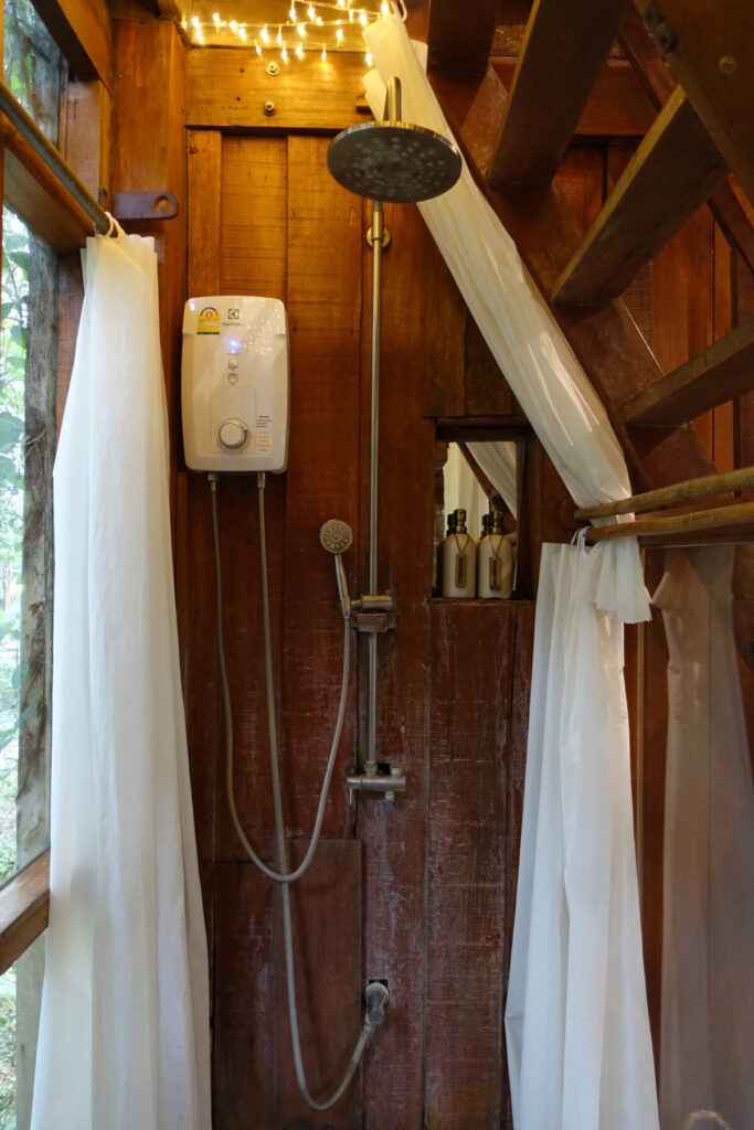 Tree House 01