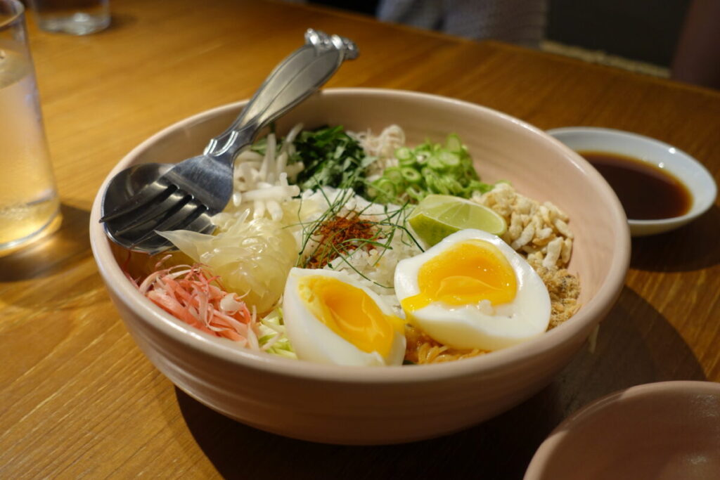 Charmkok Thai Standing Bar