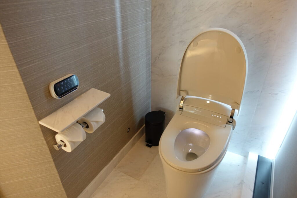The Ritz-Carlton Bangkok Deluxe