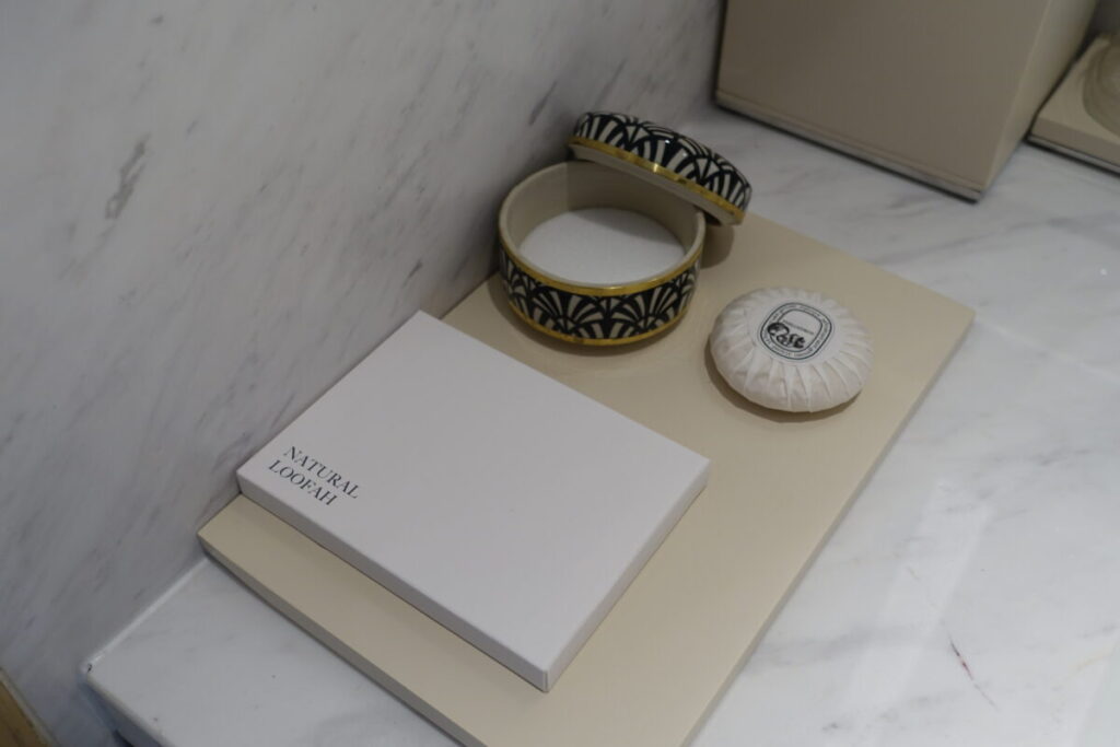 The Ritz-Carlton Bangkok Deluxe