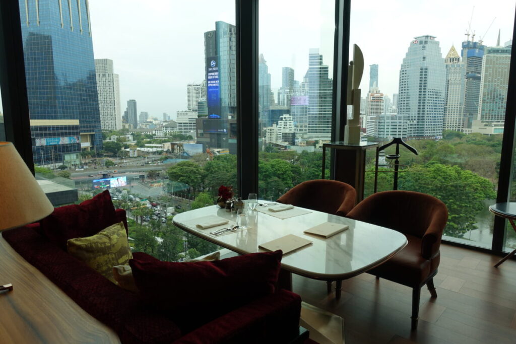 The Ritz-Carlton Bangkok Lily's